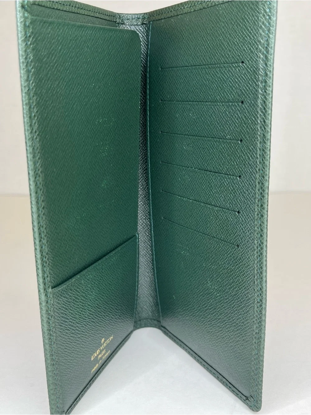 Louis Vuitton Taiga leather long bifold wallet with Box